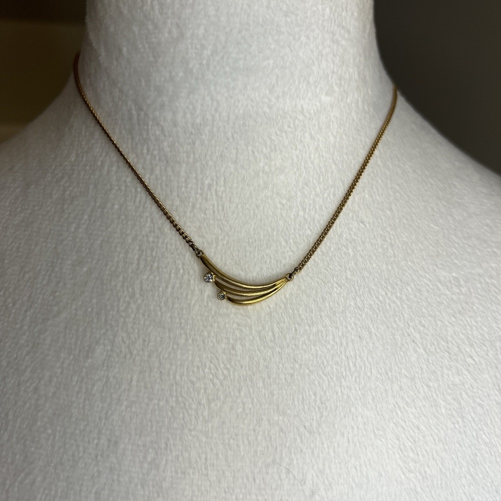 Avon Necklace, Gold Tone and Rhinestone Small Pendant and Chain,